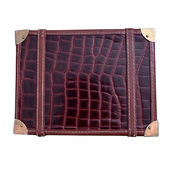 Croc Embossed Faux Leather Trunk Box – Jewelry / Keepsake Storage 5" X 3.25" X 4 - Picture 4 of 6